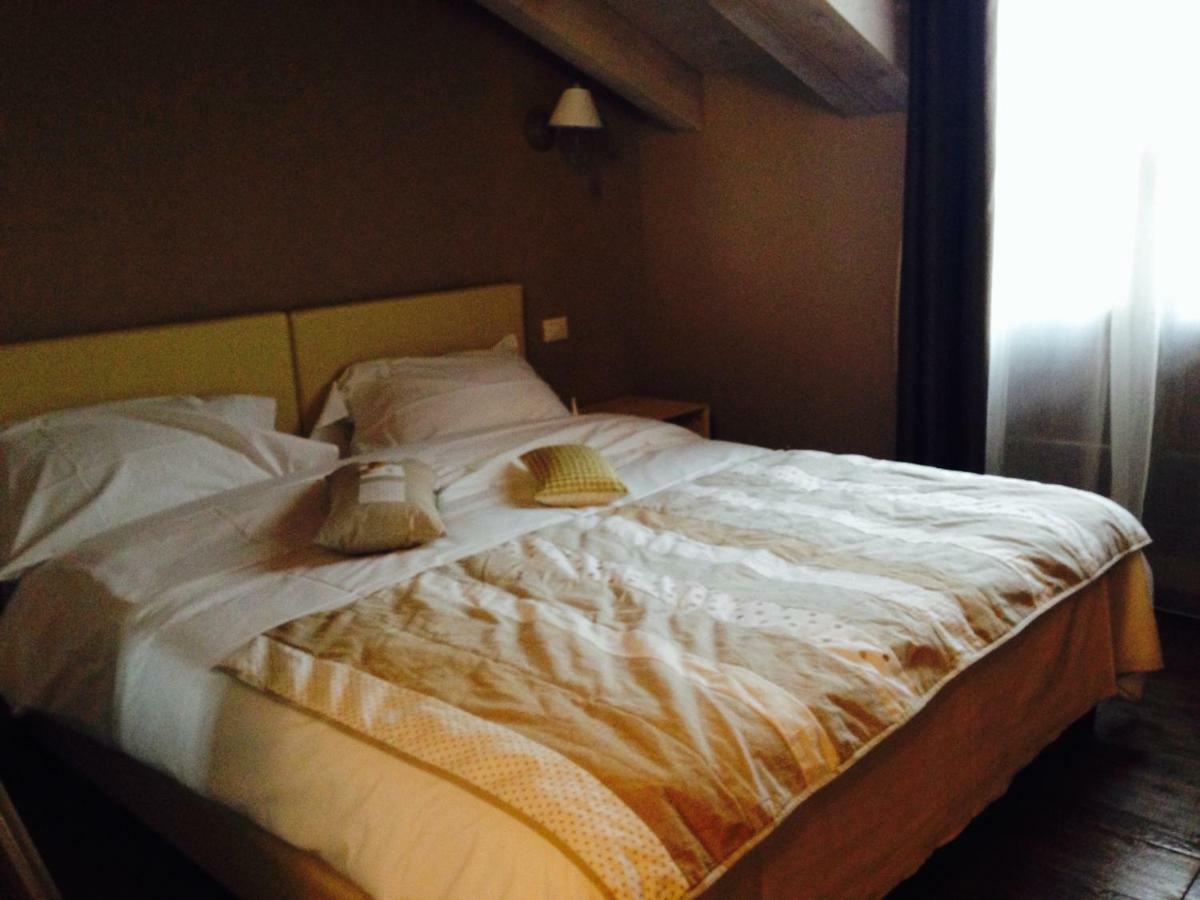 Casa Rosa Bed and Breakfast San Giuliano Milanese Exteriör bild